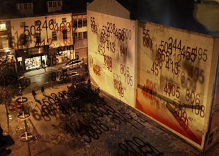 Data art by Steve Tanza