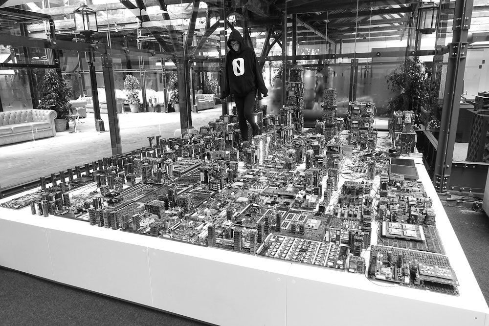 Steve Tanza, surveillance capitalisam, data visualisation.